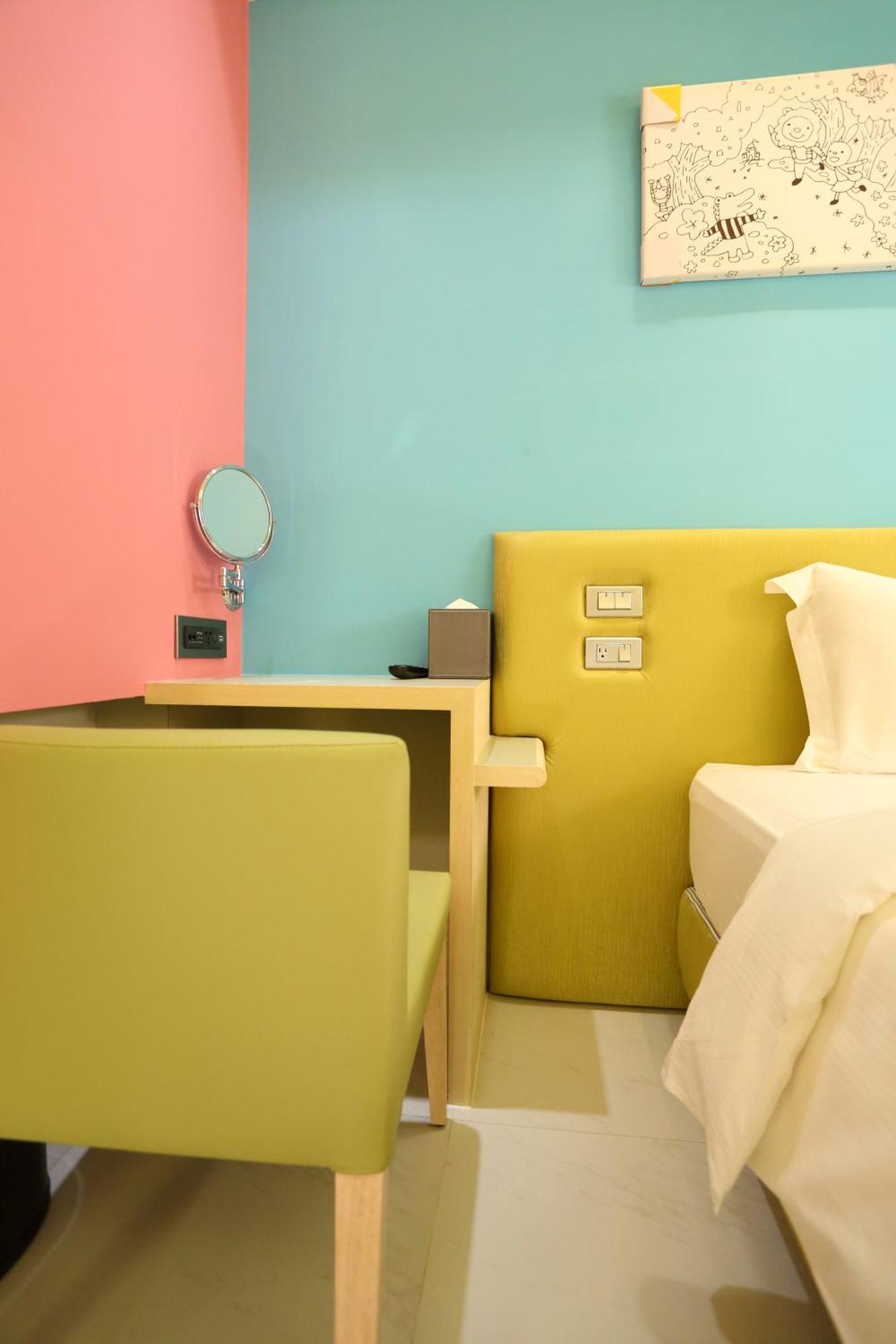 The Fantasy Apartment Hualien City Room photo