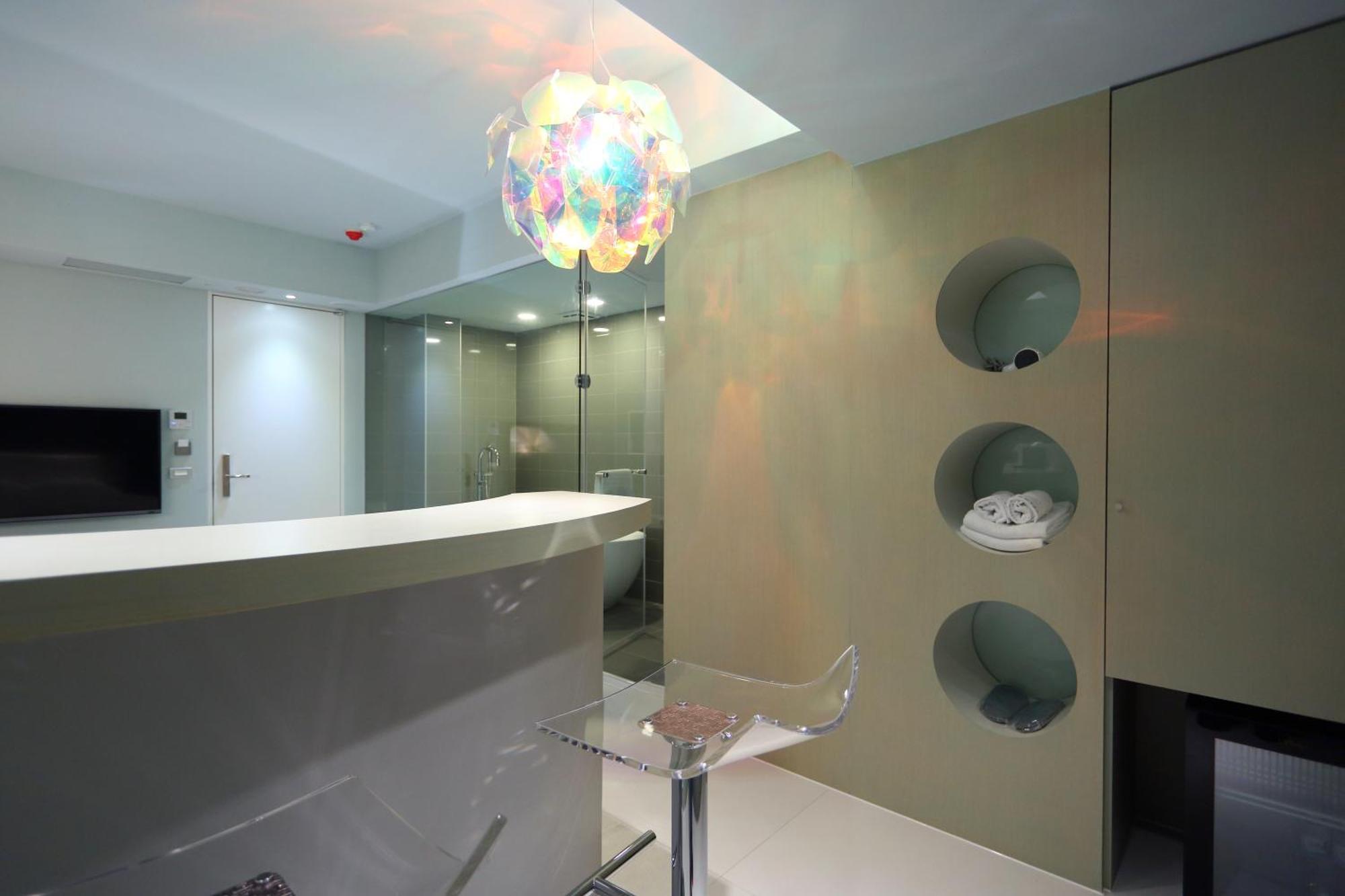 The Fantasy Apartment Hualien City Room photo