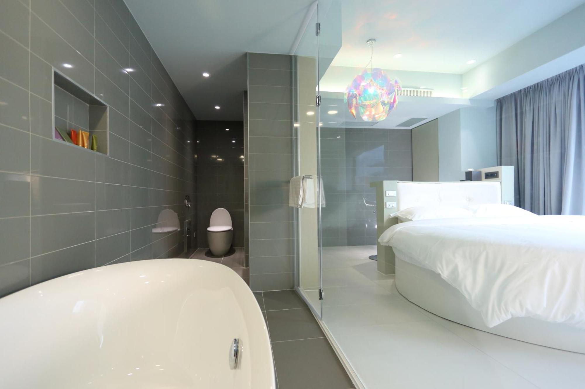 The Fantasy Apartment Hualien City Room photo