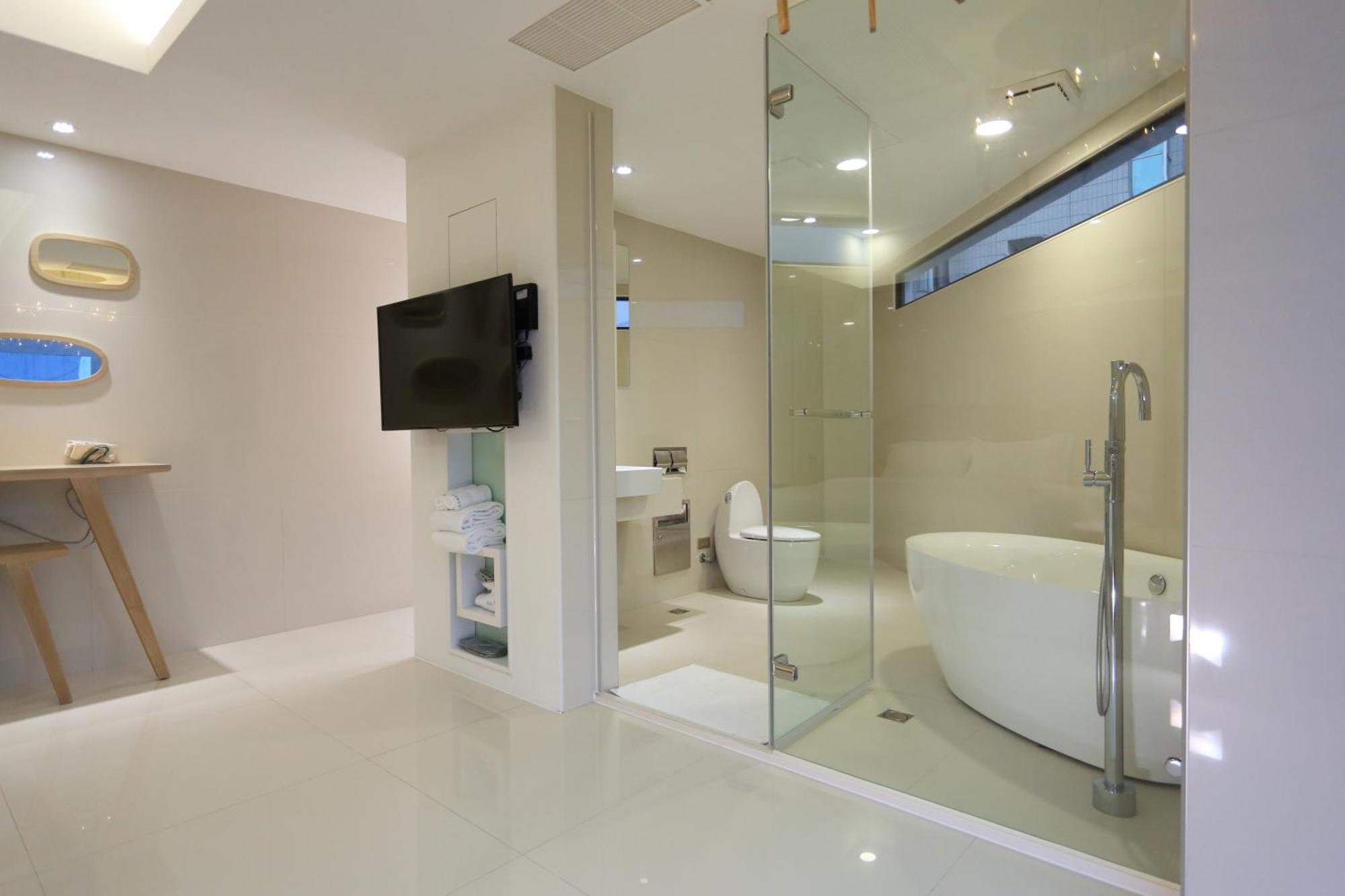 The Fantasy Apartment Hualien City Room photo